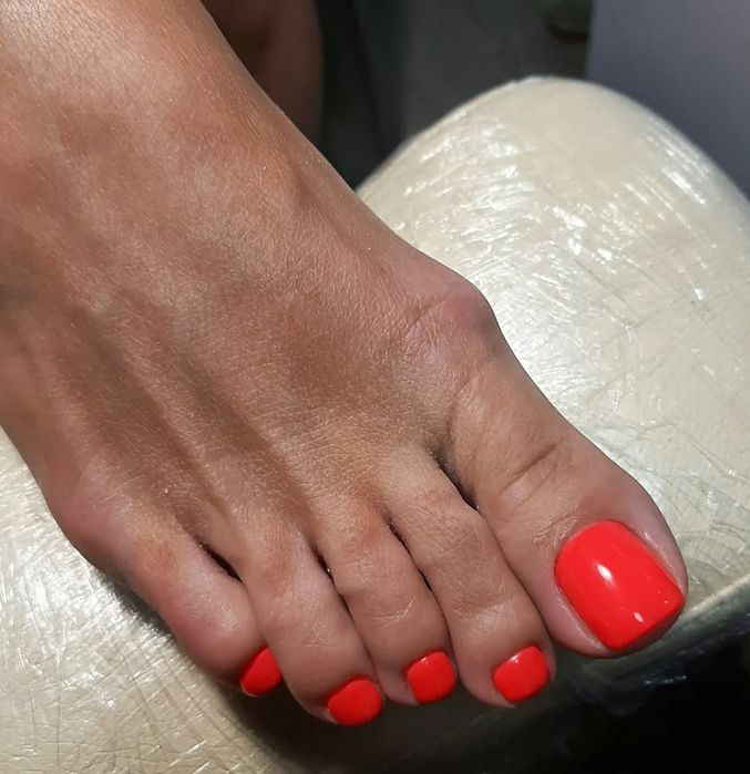 Маникюр/педикюр м.Лукьяновка