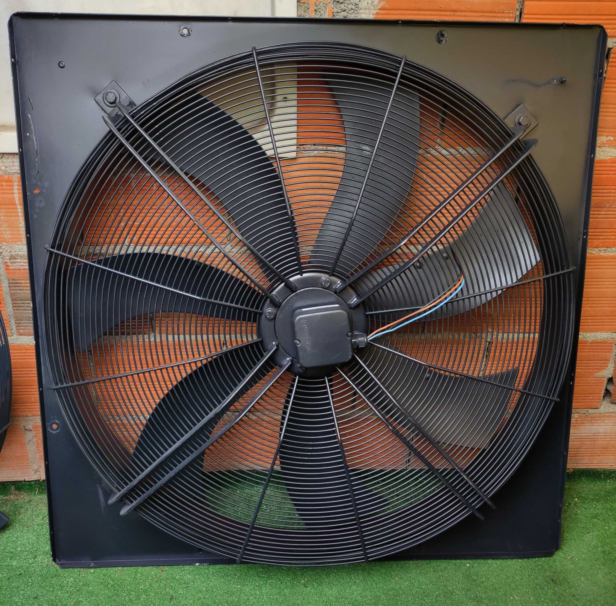 Ventiladores extratores industriais trifásicos