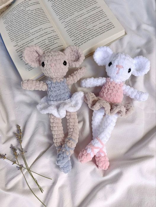 В'язані мишки балерини