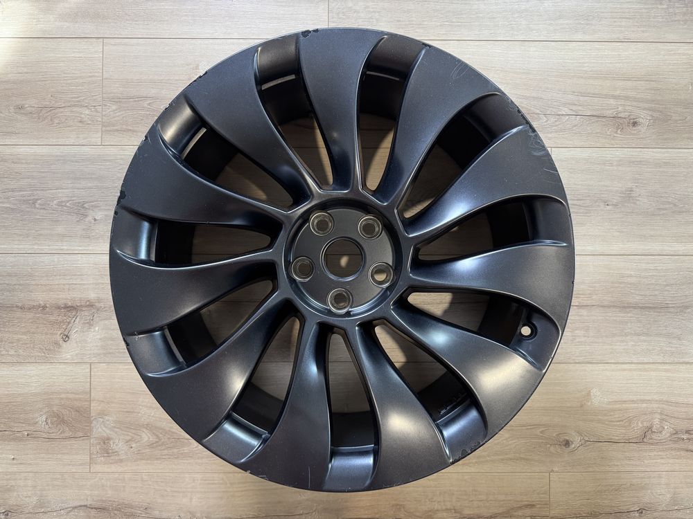 Диски Tesla Model Y Performance Uberturbine R21