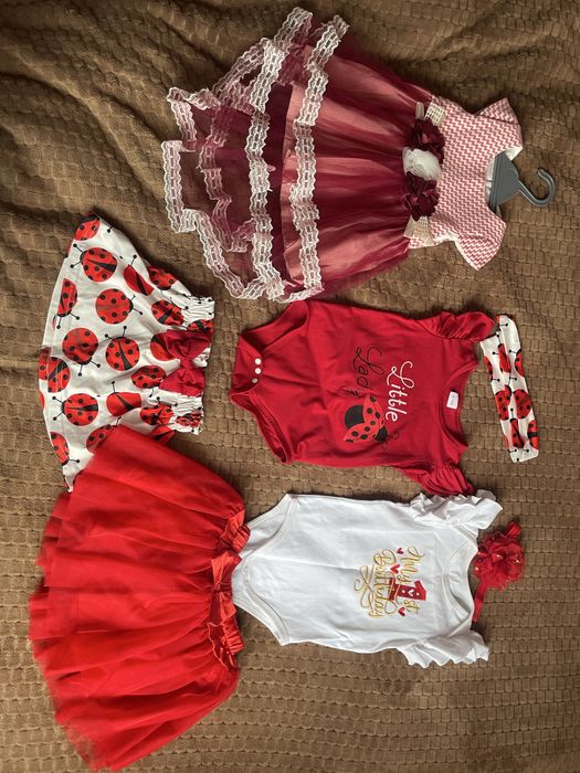 Одяг для дівчинки 1 рік , нарядне плаття на рік