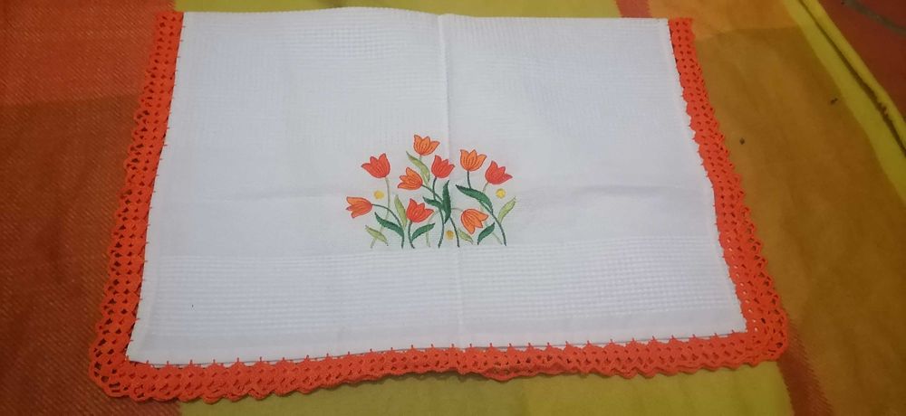 Pano com bordado
