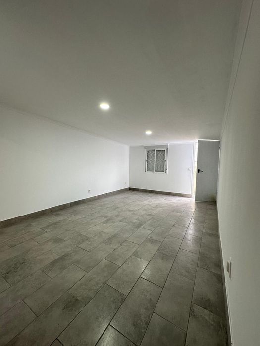 T1 Mobilado – Vale Figueira, a 5 min da Estação – Despesas Inc