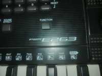 Teclado Piano Yamaha spr E263