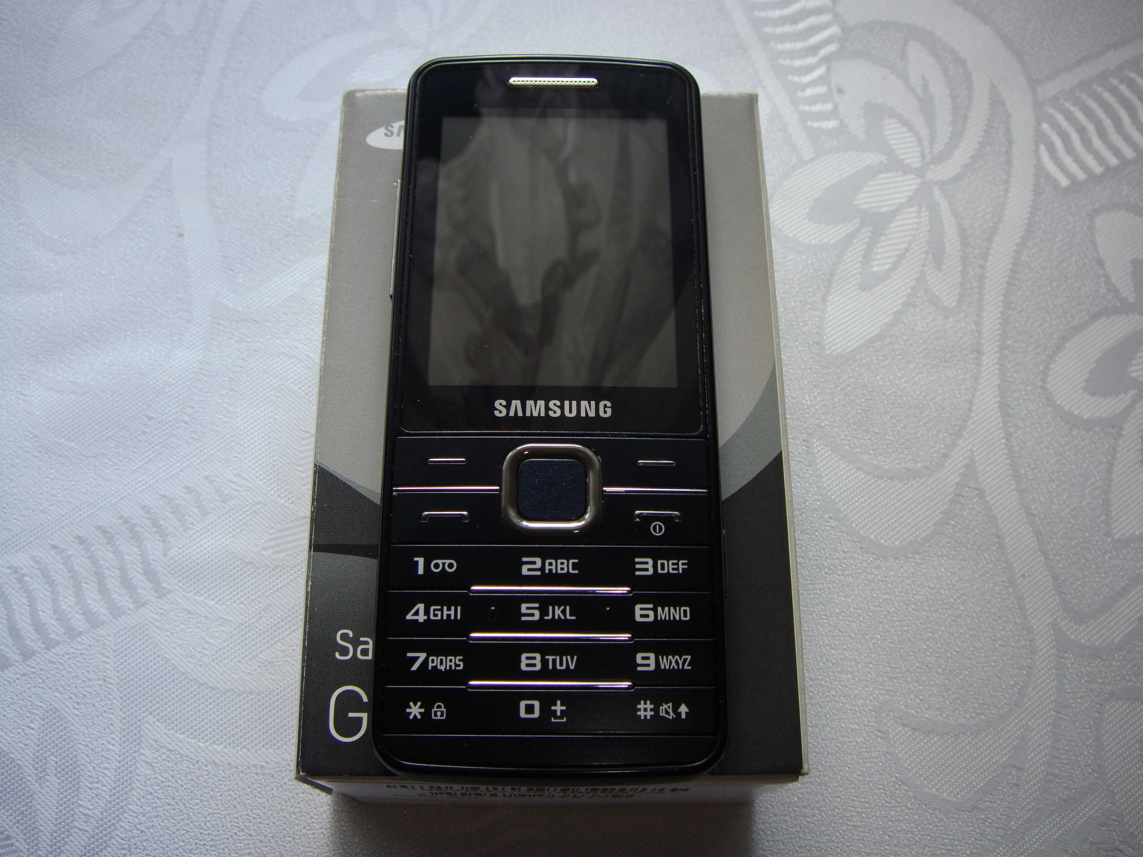 SAMSUNG - GT - S5611