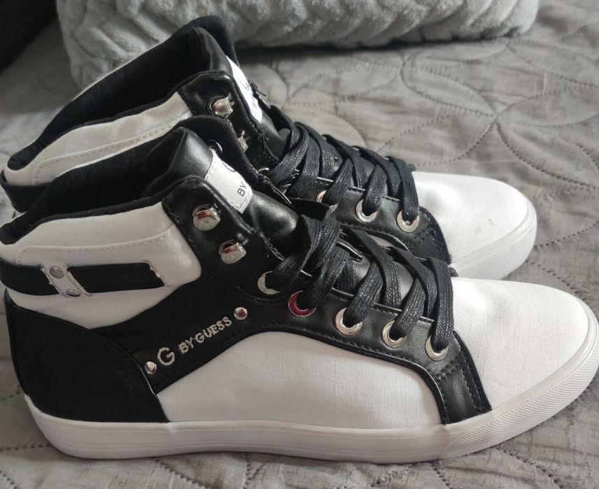 Buty trampki damskie Guess By Guess. Rozmiar 8,5. Orginalne.