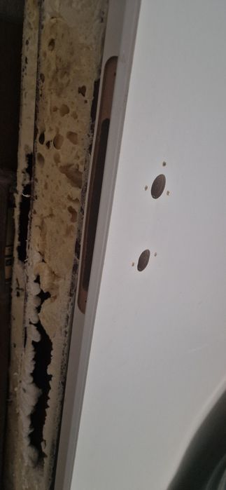 Drzwi wewnętrzne 90cm z futryną metalową.  Lewe, prawe.