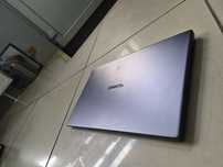 Laptop Huawei MATEBOOK D 15 15,6 " AMD Ryzen 5 jak i7 -8 GB /