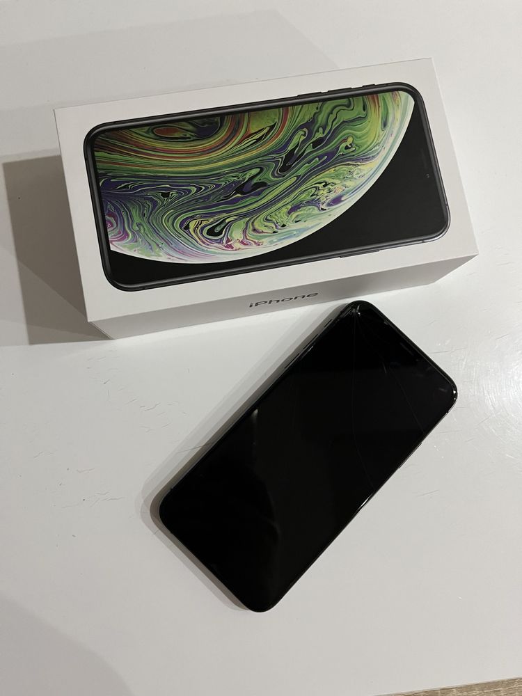 iPhone XS space gray