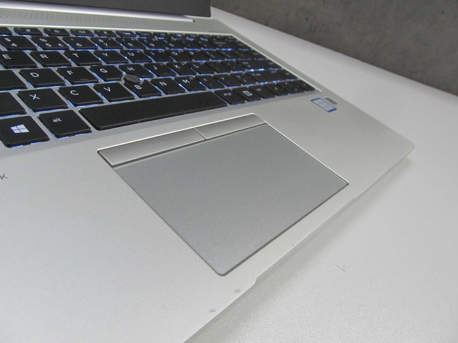 Aluminiowy HP EliteBook Dotyk 840 G6 i5 8265U 8GB 256SSD UHD Laptop