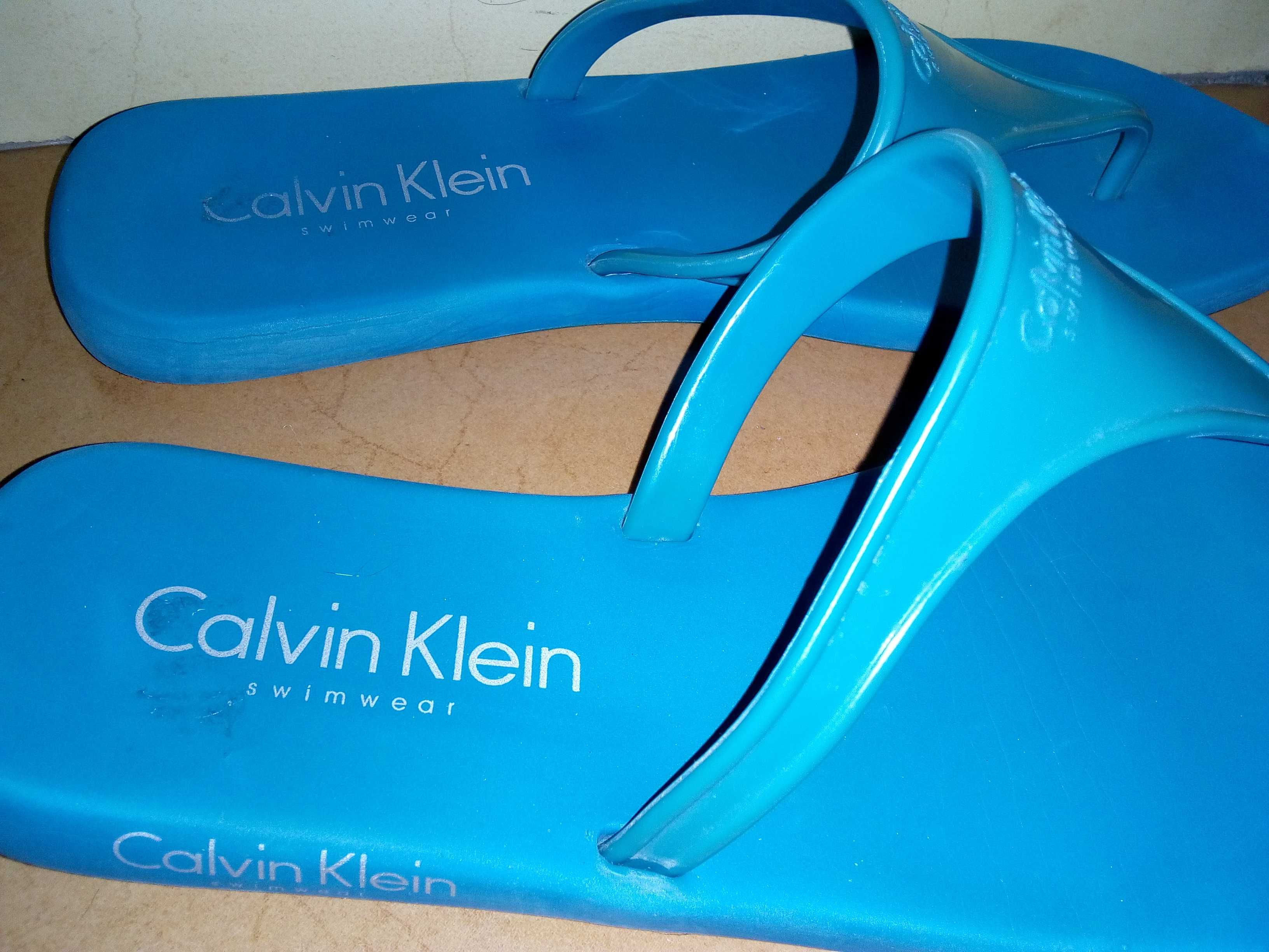 Klapki/Japonki Calvin Klein r.38 wkl.25,5cm Stan idealny