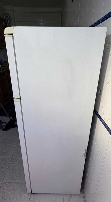 Frigorifico Princess Usada em bom estado e funcionando na perfeição