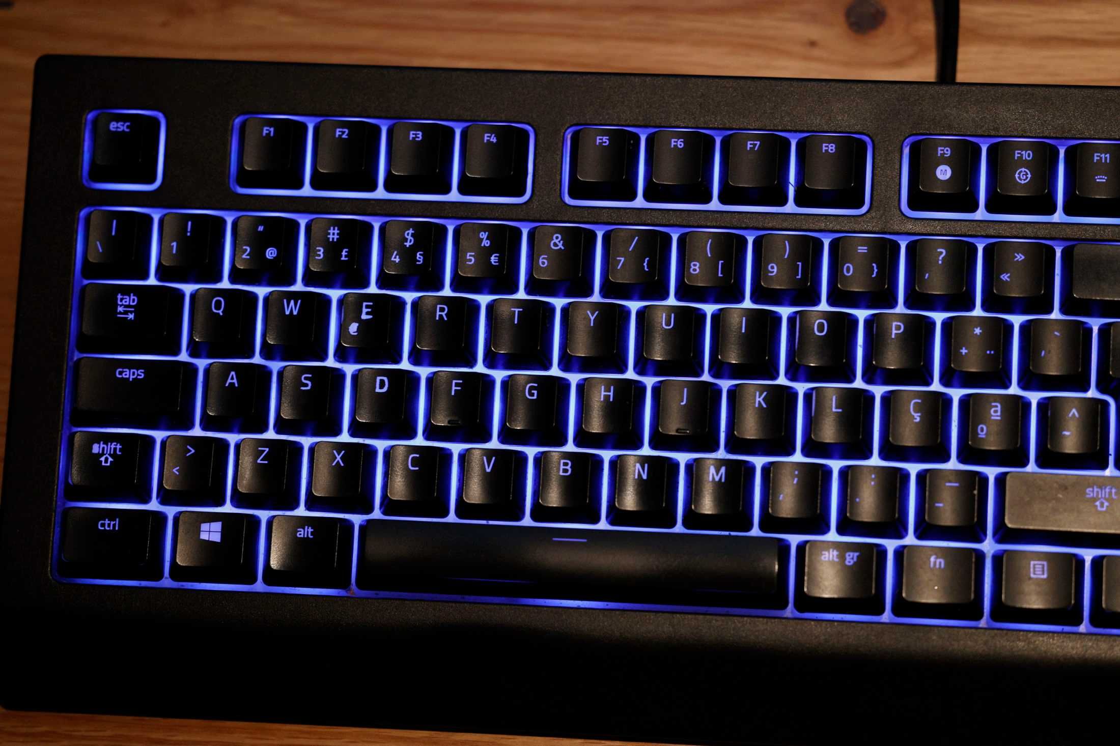 Teclado Gaming RAZER Cynosa V2 [Layout Português]