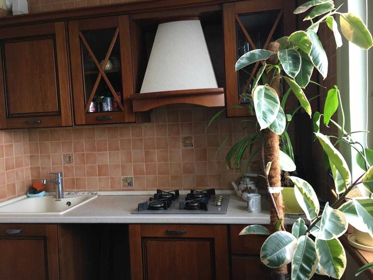 Продам 3-к.квартиру, Салтовка, у. Гвардейцев Широнинцев