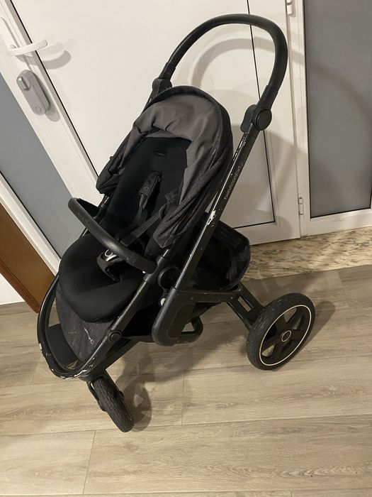 Duo carrinho + ovo + isofix