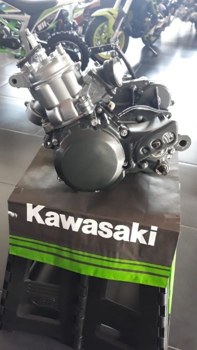 Motor Kawasaki KX 80