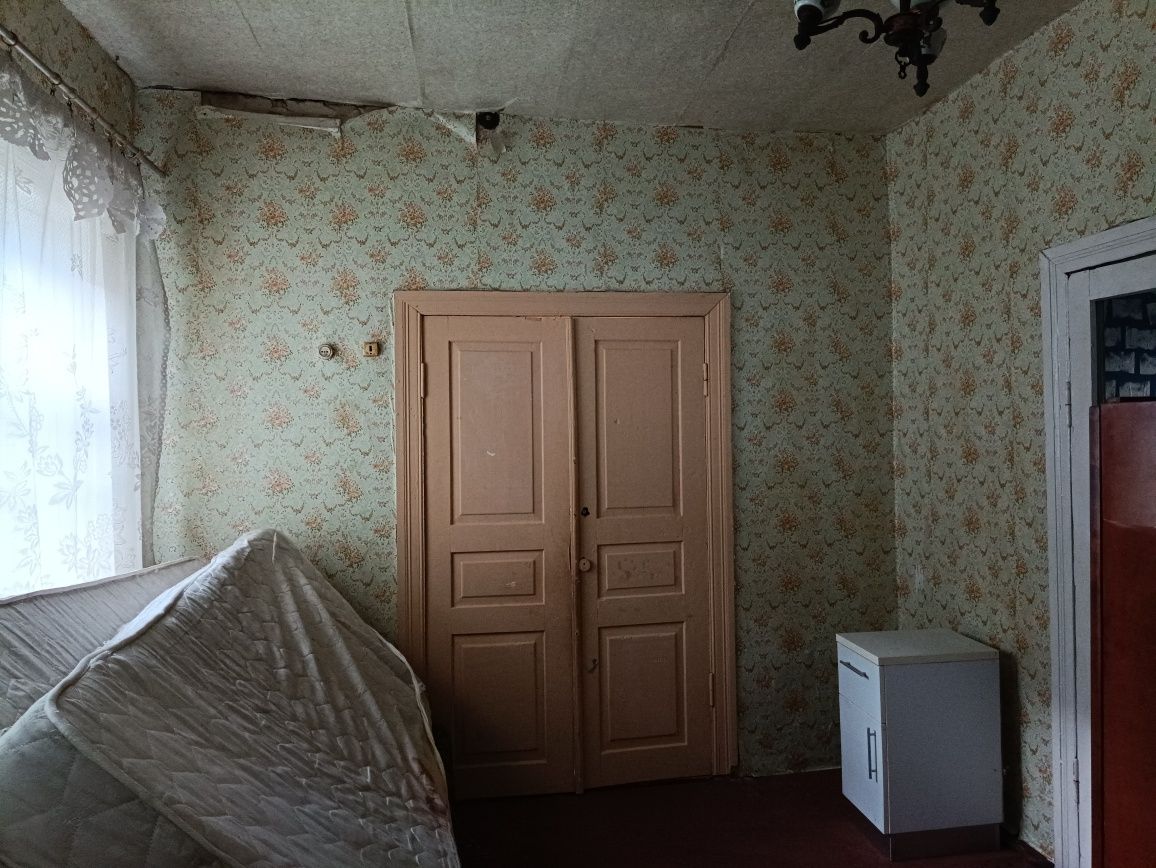 Продам будинок в с.Красилівка,Броварського району,в центрі села