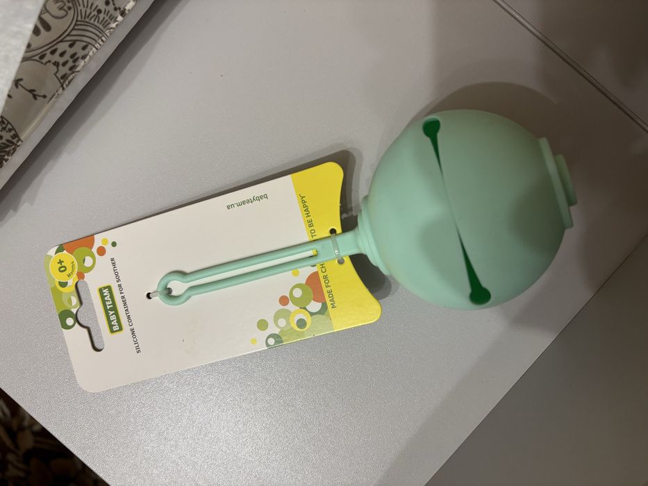 Контейнер для соски