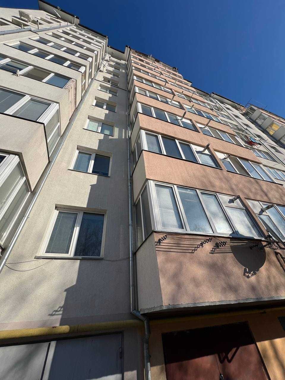 Продам гараж по вул.Мазепи