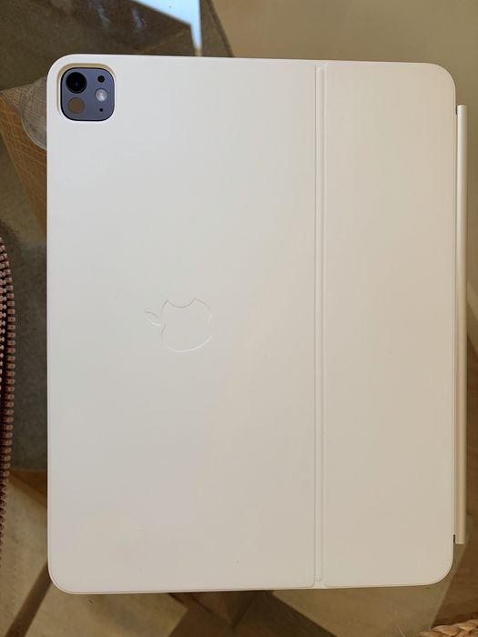 Apple Magic Keyboard 13 Ipad pro M4