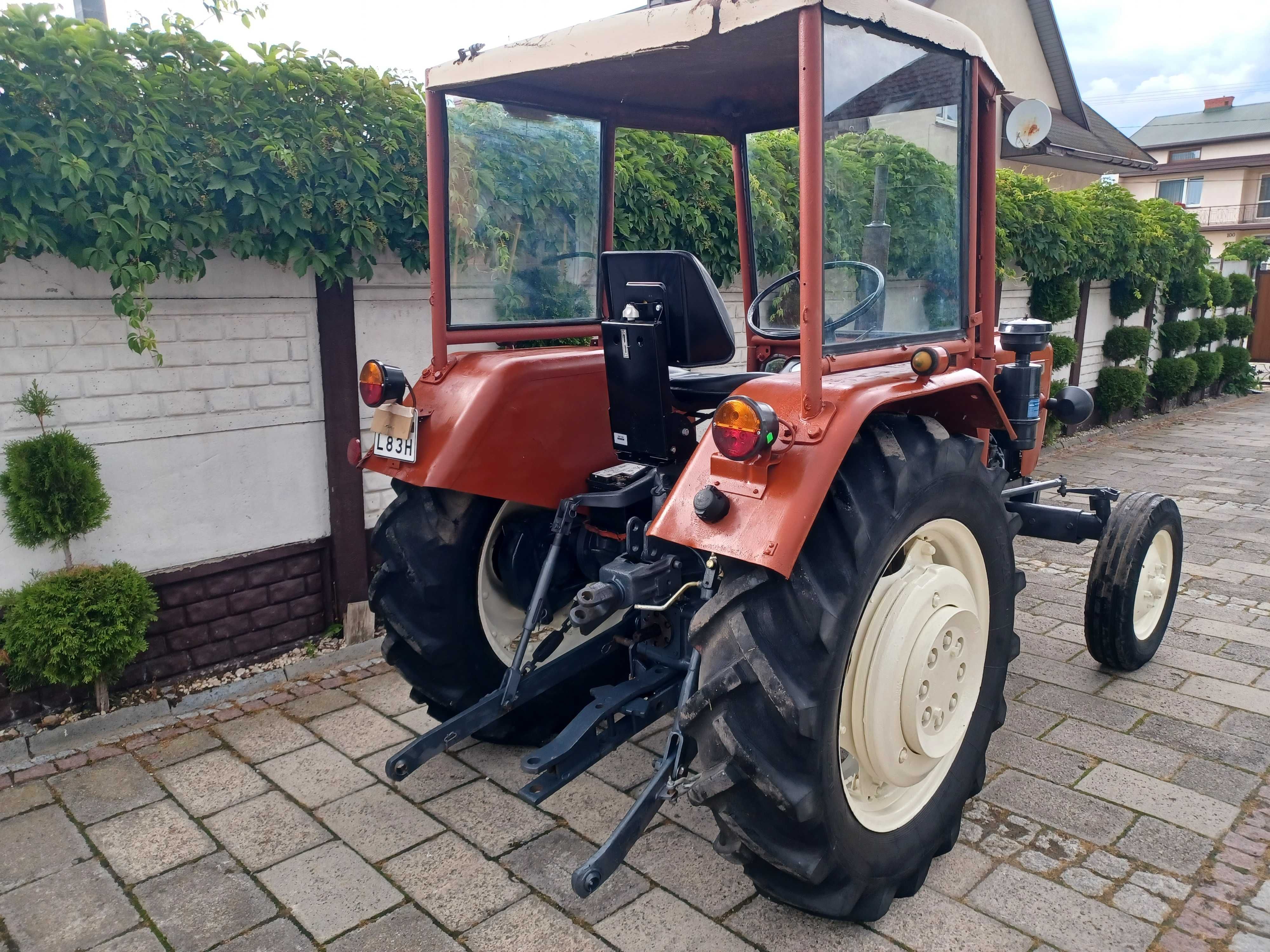 Ursus C-330 Zarejestrowany
