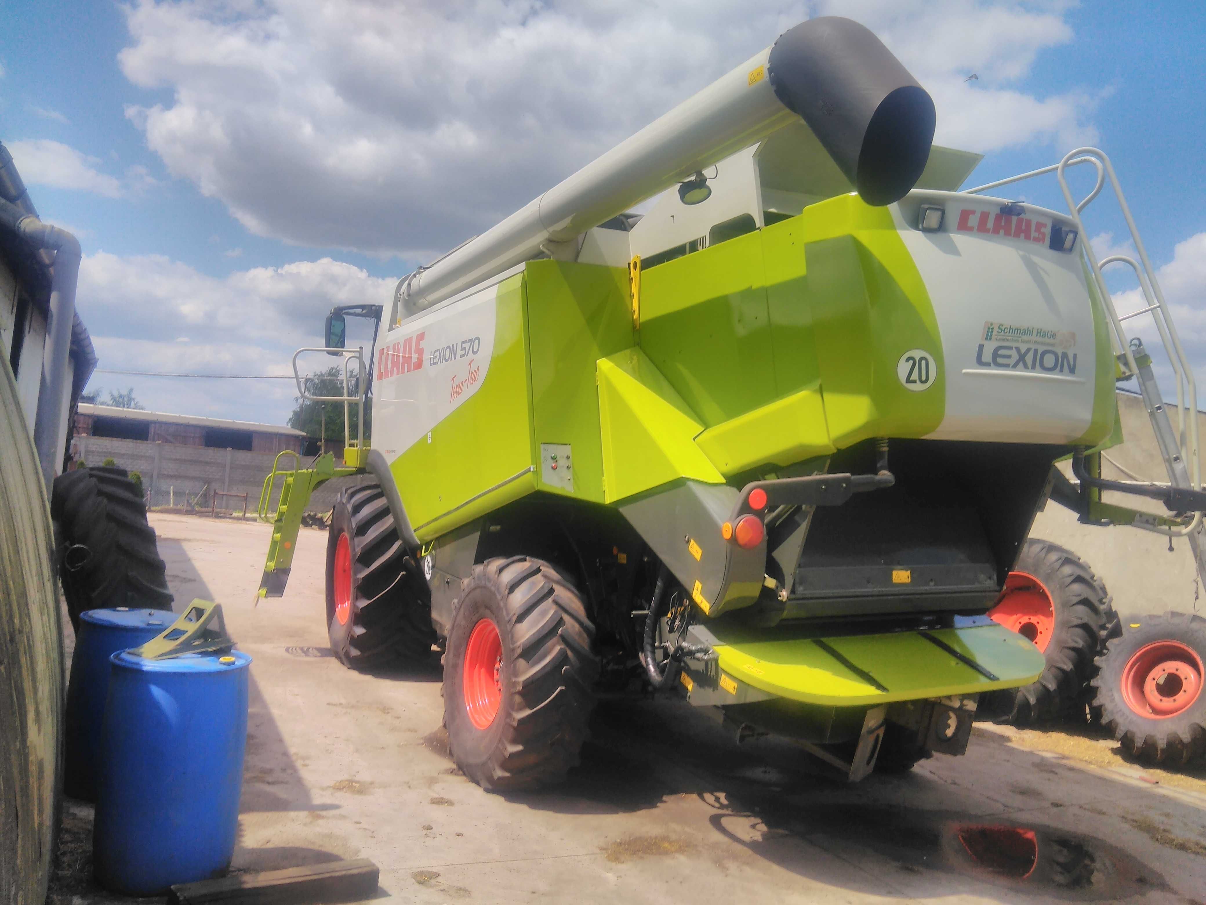 CLAAS LEXION 570 4x4 (napęd)