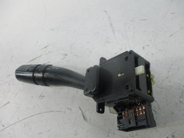 Conjunto / manetes de luzes e limpa vidros KIA Sorento I (JC)