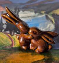 Figurka PRL całujące się króliki piękny stary porcelit