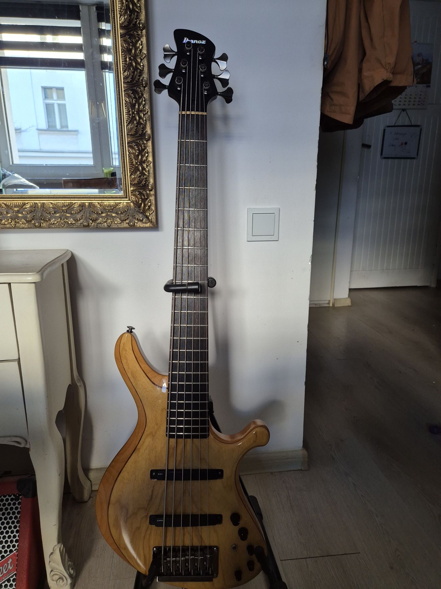 Ibanez G106 Grooveline gitara basowa sześciostrunowa