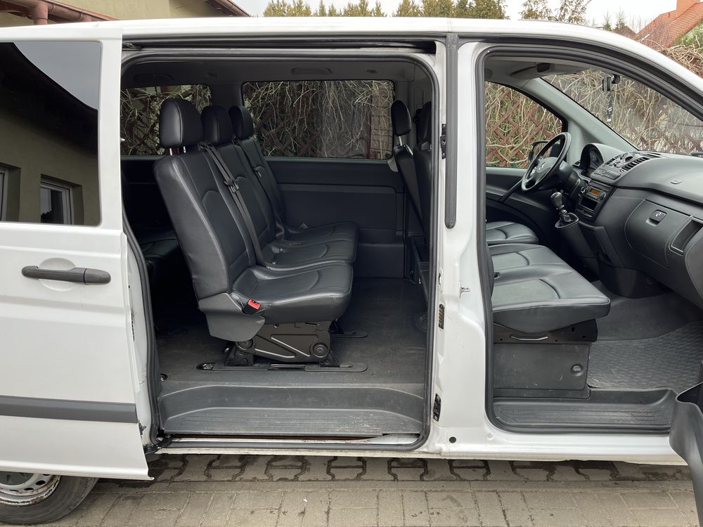 Wynajem busa Mercedes Vito 9 osobowy okolice Wrocławia od 160zł doba