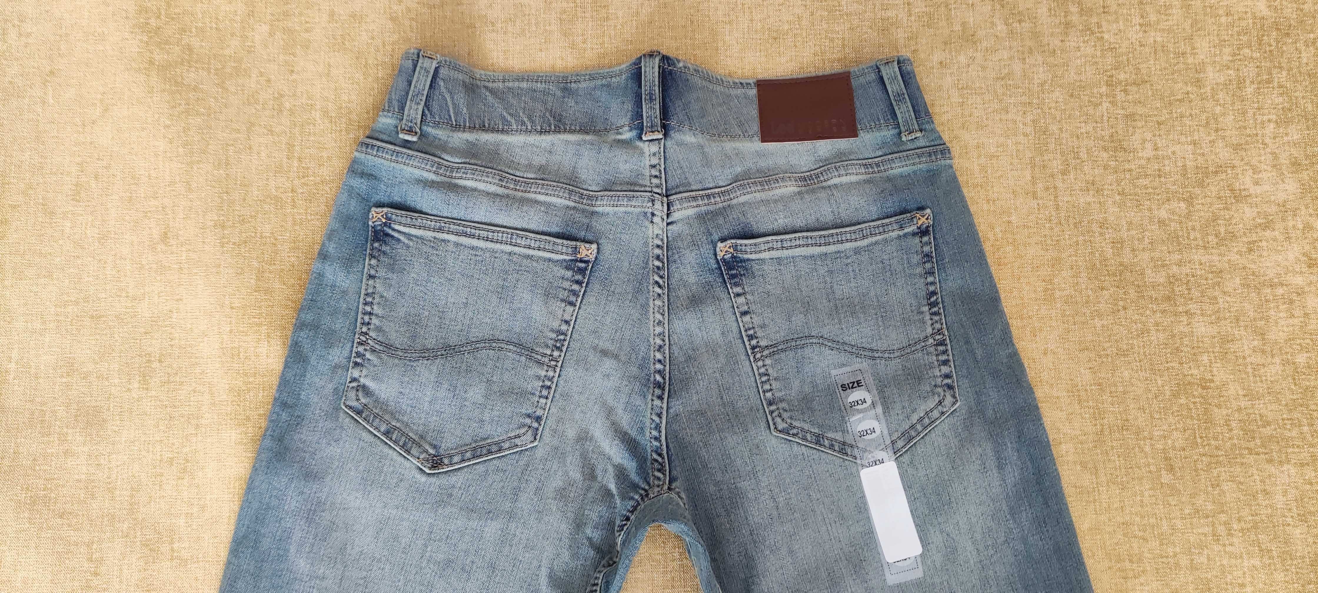 Стретчевые джинсы Lee Extreme Motion W32 L34