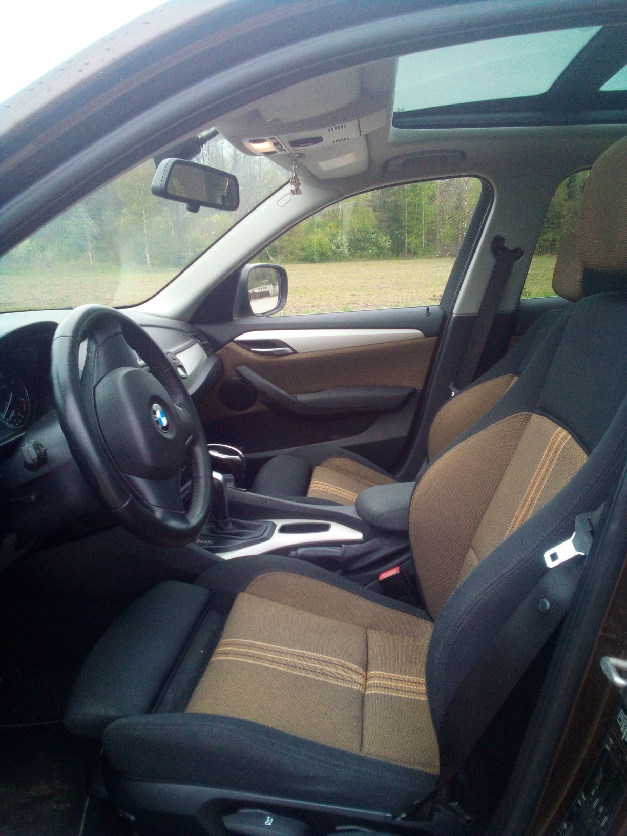 Sprzedam BMW X1 2012 rok