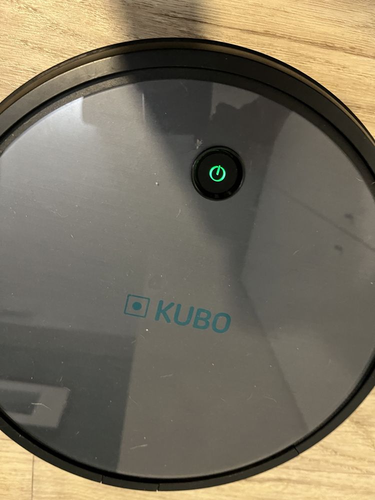 Aspirador robot kubo