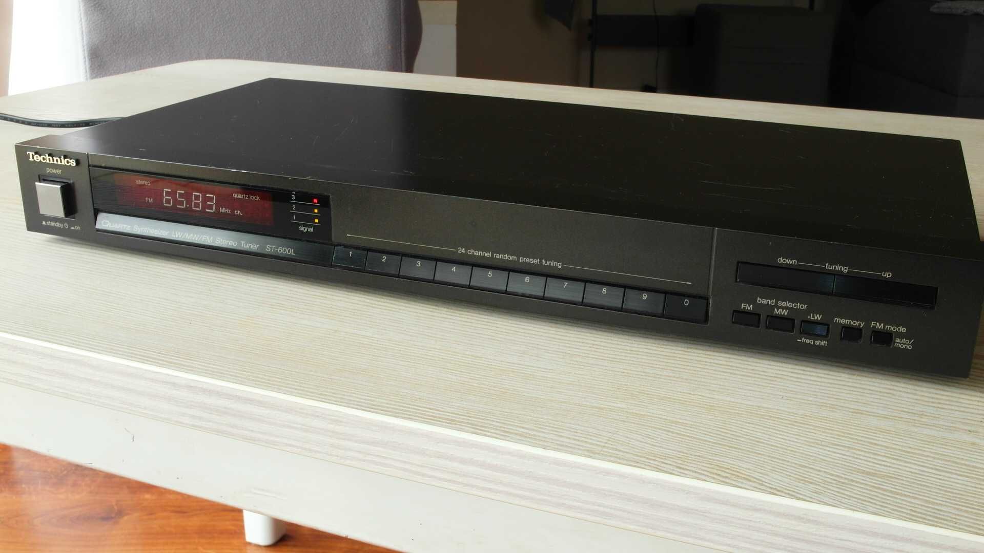 ST 600L Technics tuner przestrojony