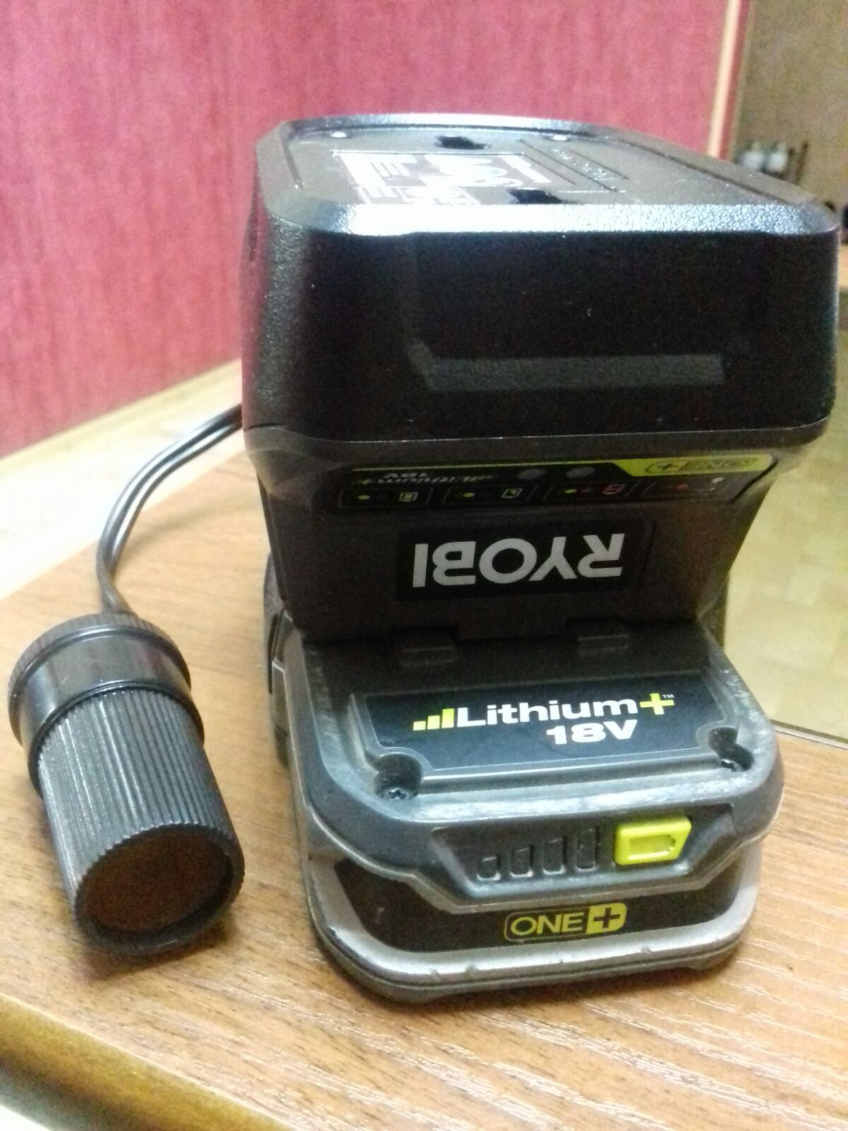 Переходник на акумулятор Ryobi 18 ONE USB адаптер,зарядное для телефов