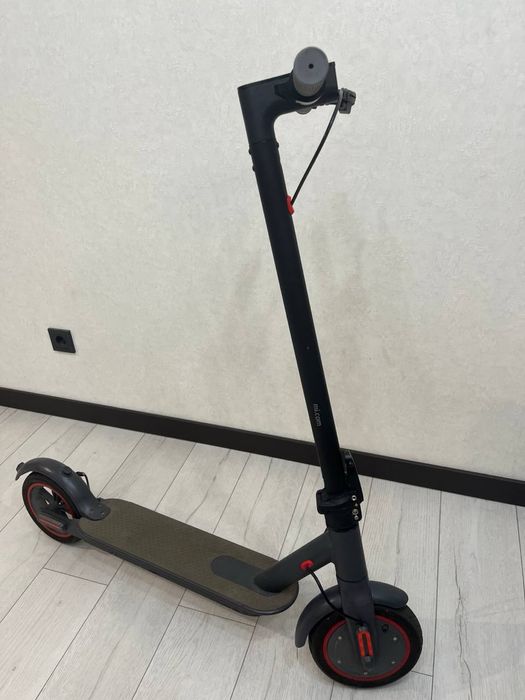 Самокат Xiaomi M365 pro 4