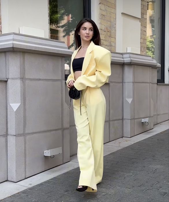 Вкорочений жовтик піджак бренду choco choco