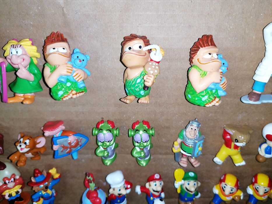 Conjunto bonecos miniatura