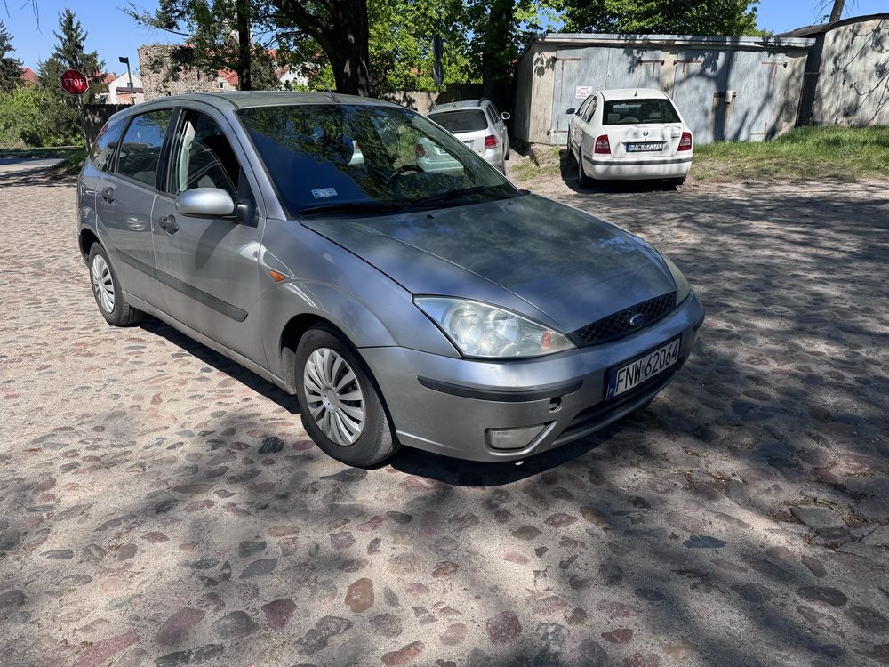 2004r ford fokus ghia