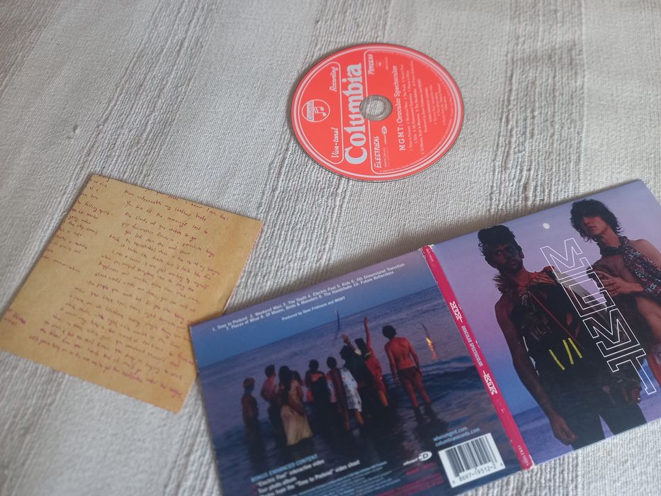 Cd dos MGMT em perfeito estado