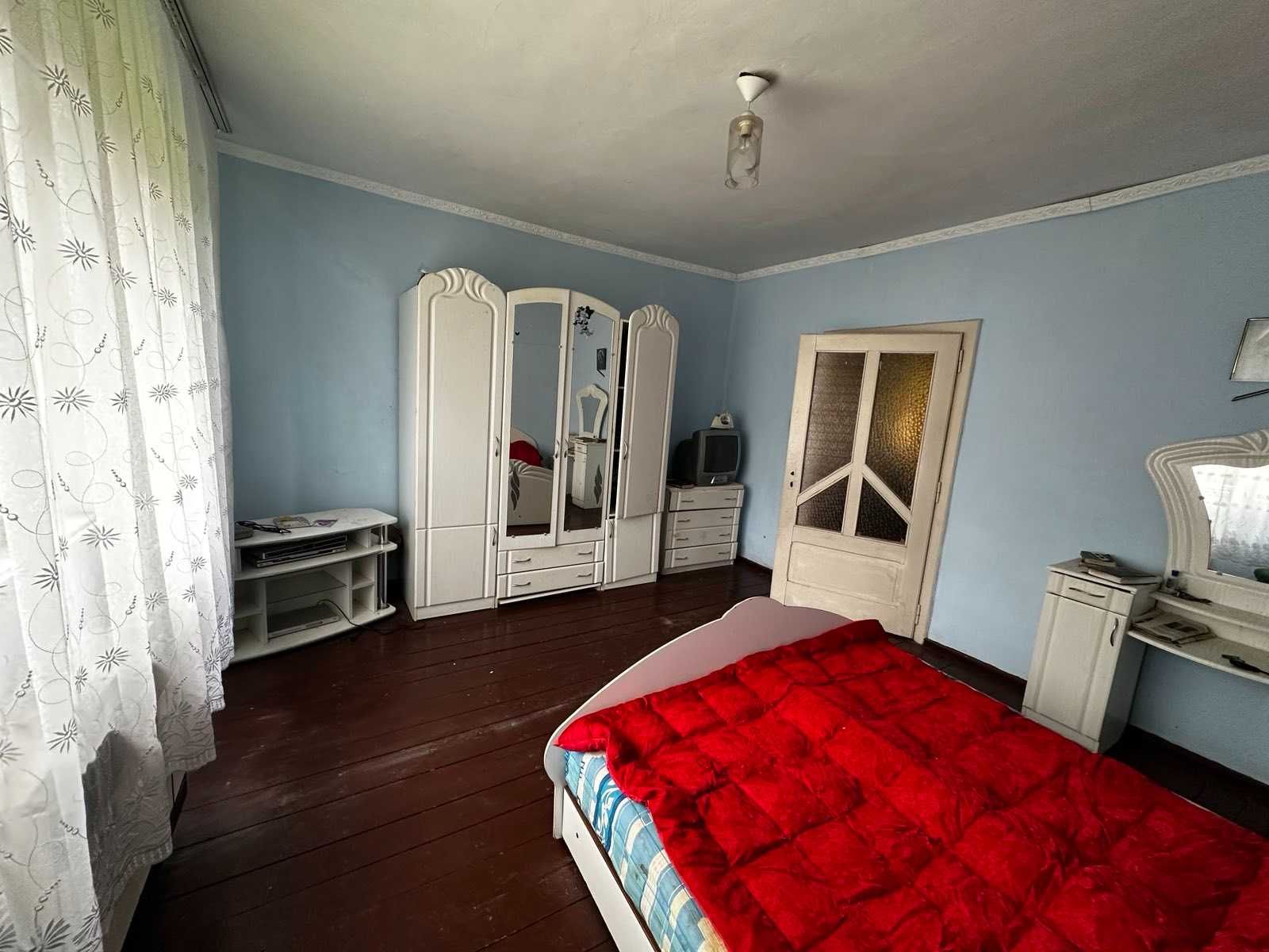 Продається будинок в с. Лази