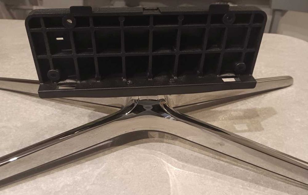 Samsung UE40H6400 - Stopa Noga Podstawa