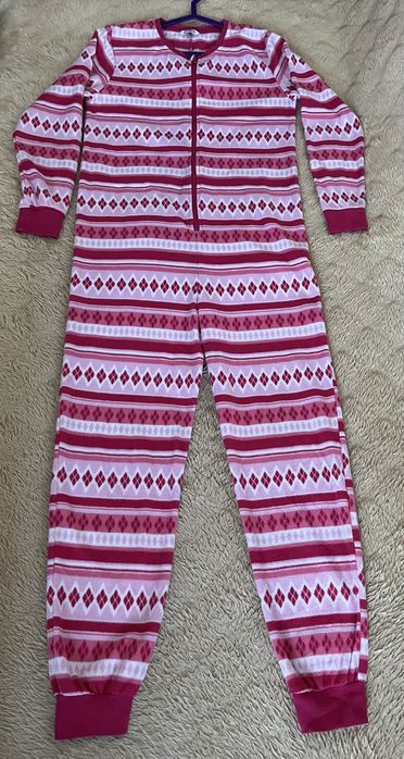 Kombinezon polarowy piżama jednoczęściowa Cubus 158-162 cm.