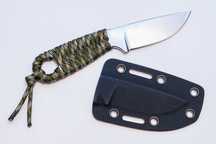 Nóż typu neck knife, survival, bushcraft, oplot paracord, nowy