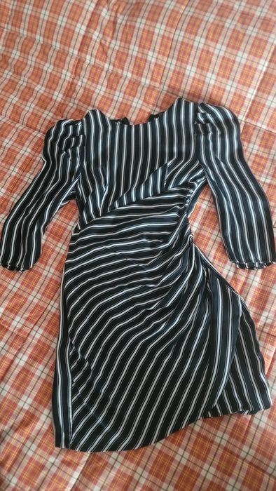 Vestido preto e Branco Zara