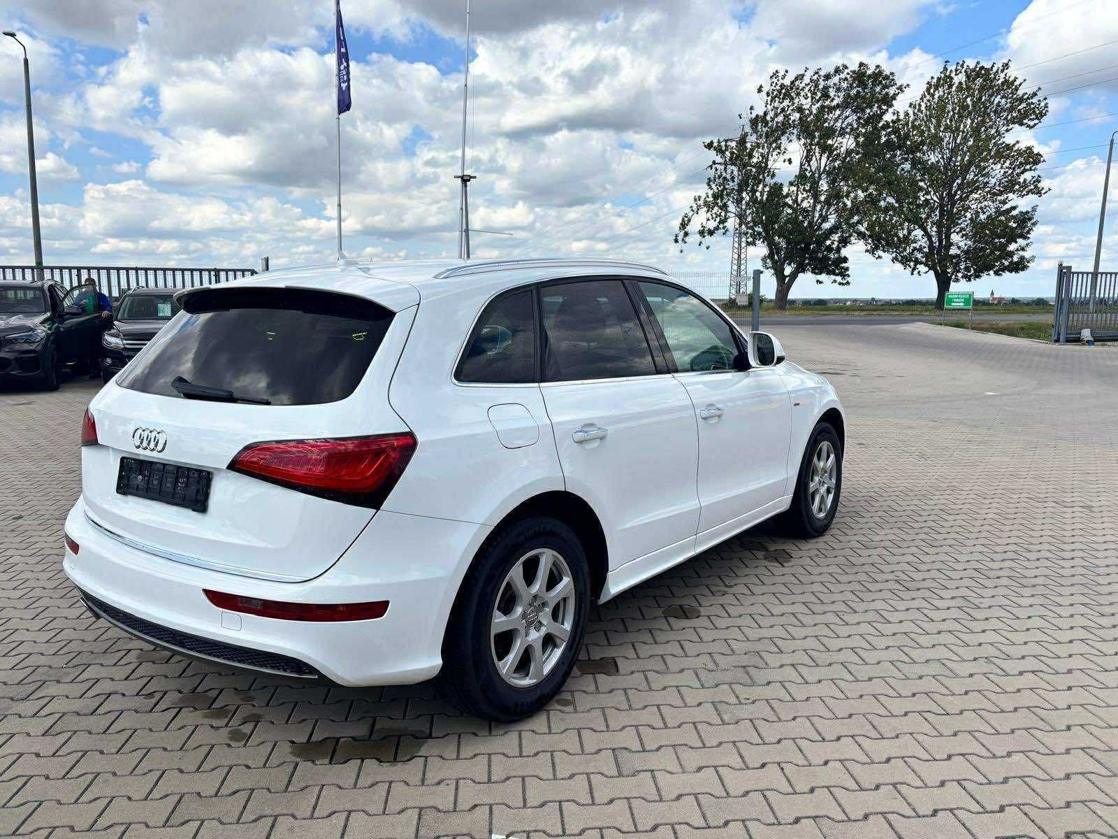 Audi Q5 2.0 TDI, S-Line Chrom skrzynia 6 biegowa