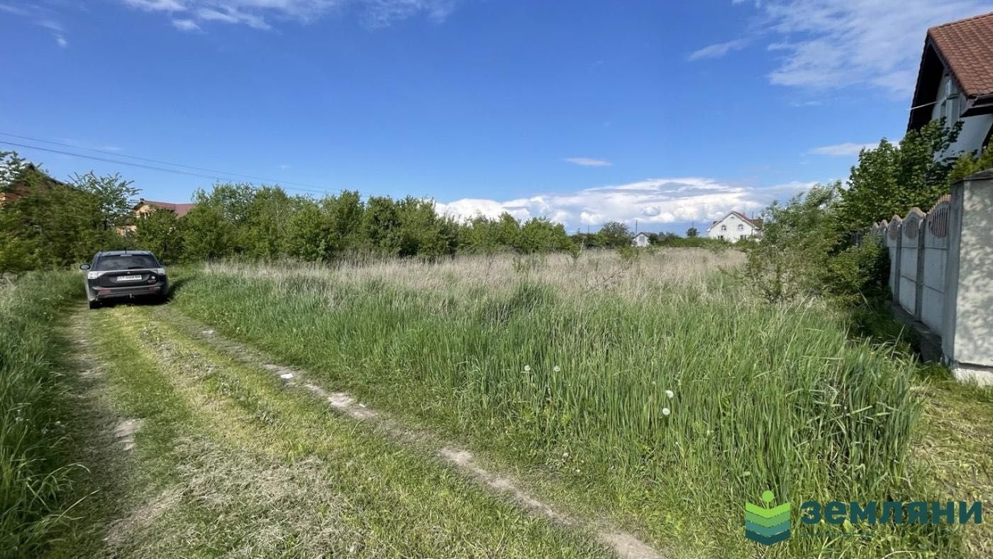 Продається ділянка 17 сот під будівництво в с. Підпечери