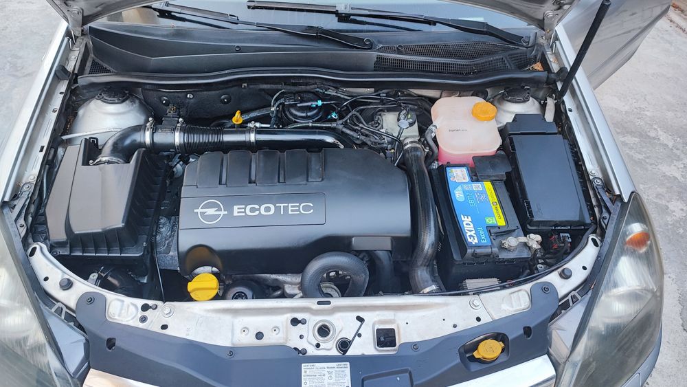 Astra H GTC 1.3 CDTI 2006 - Muito económico IUC 23€, inspeção feita