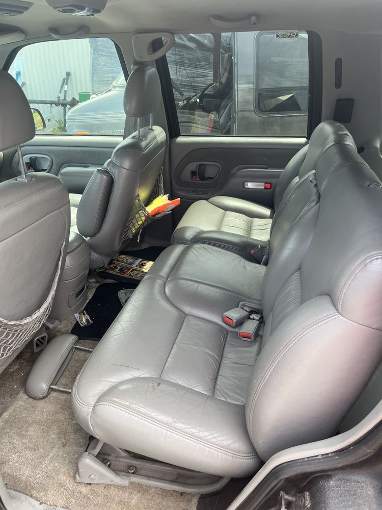 Chevrolet tahoe 5.7 V8 4X4 suburban yucon offroad