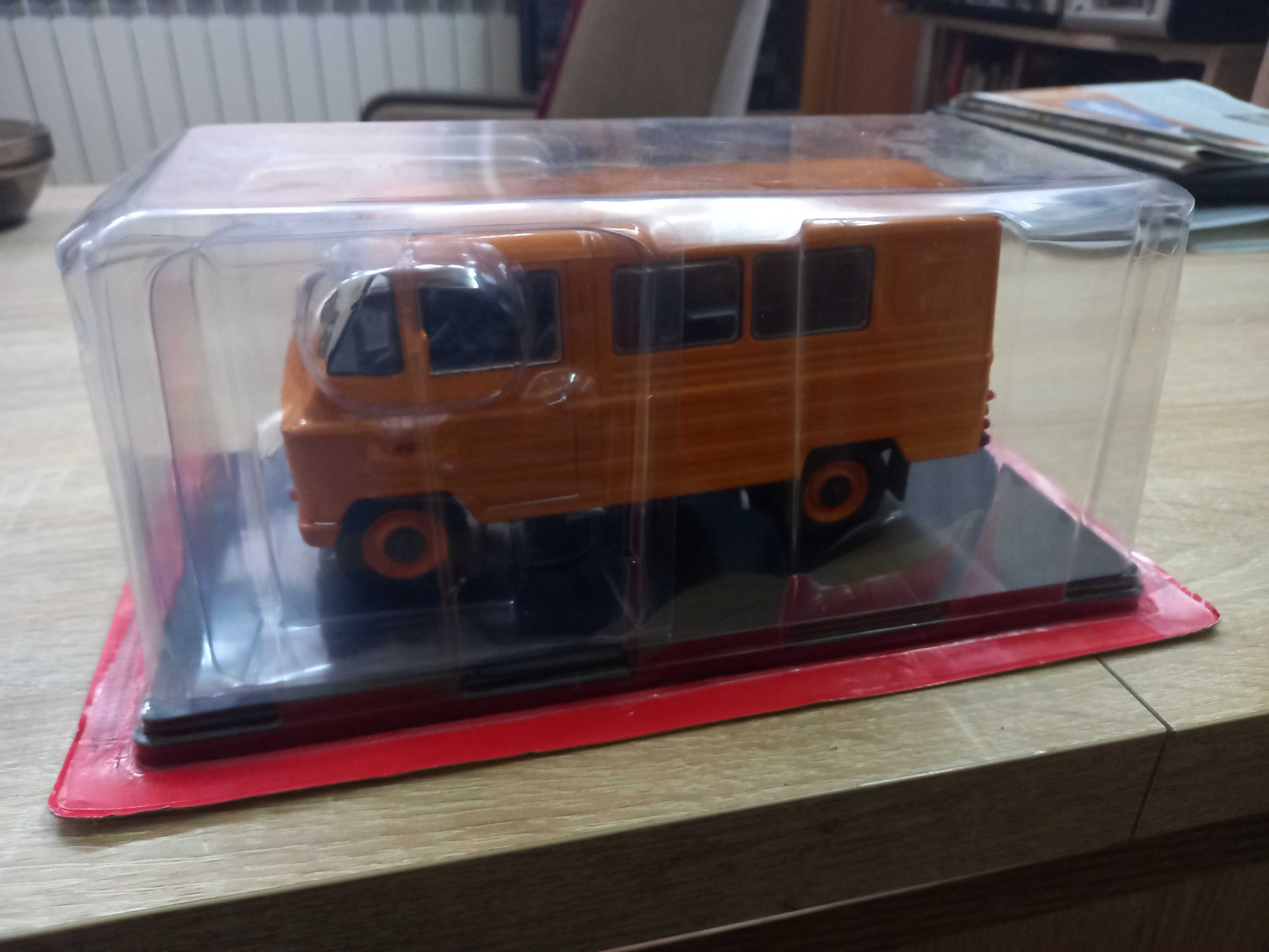 Sprzedam modele aut PRL-u i inne